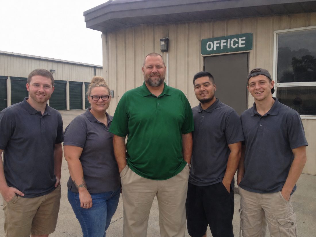 Pest control professionals in Porterville, CA